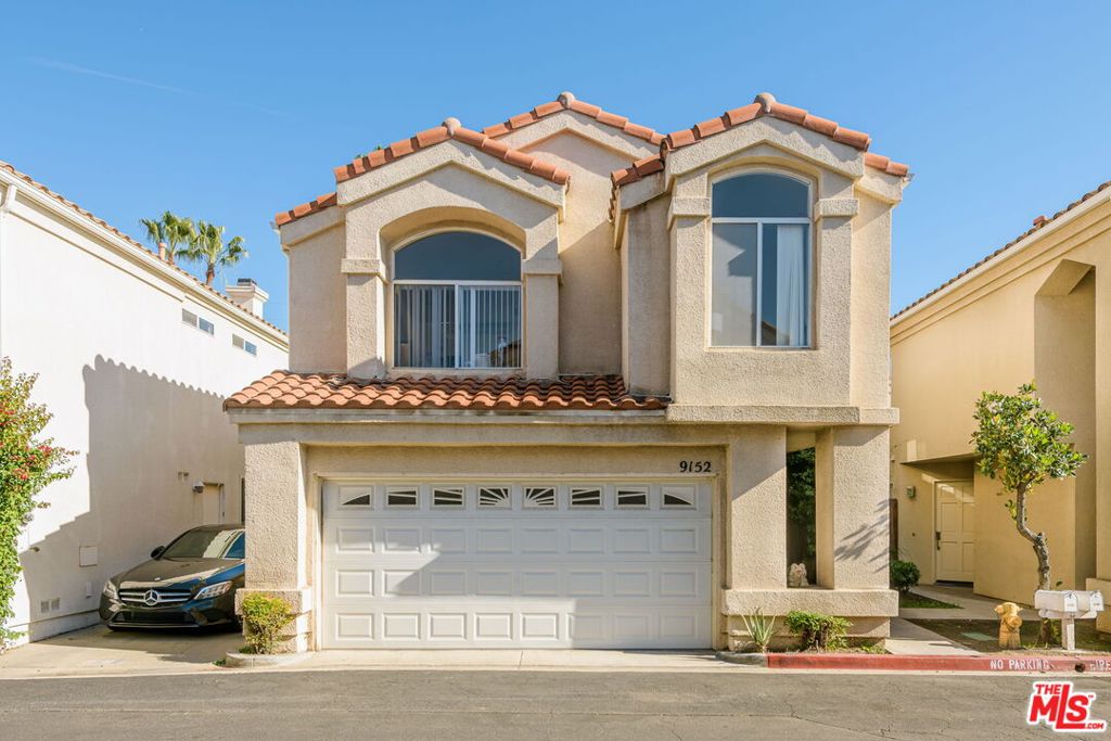 9152 Vincente Way — photo