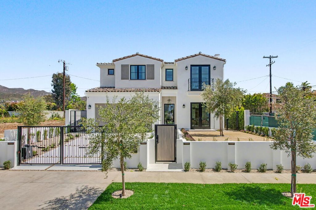16011 Miami Way — photo