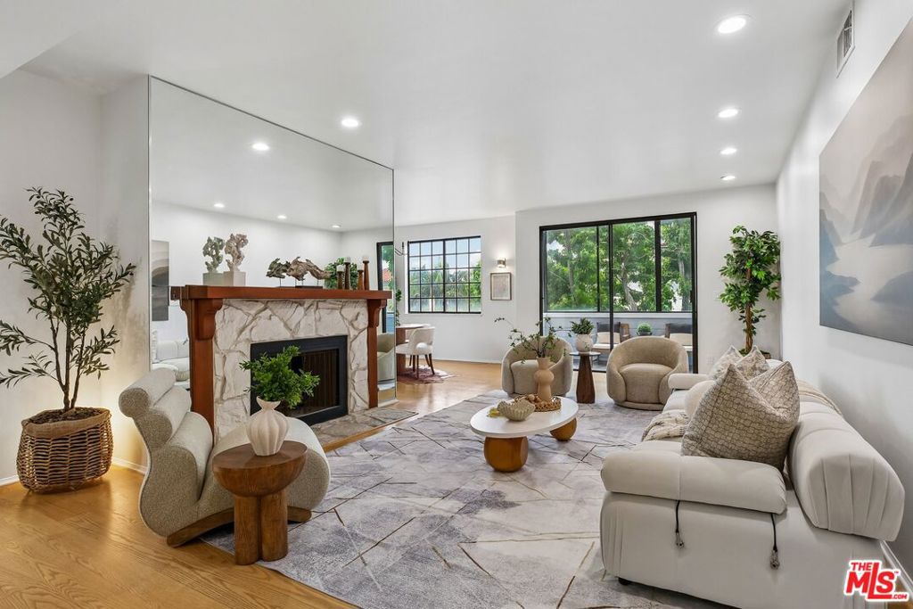 311 Bora Bora Way 3204 — photo