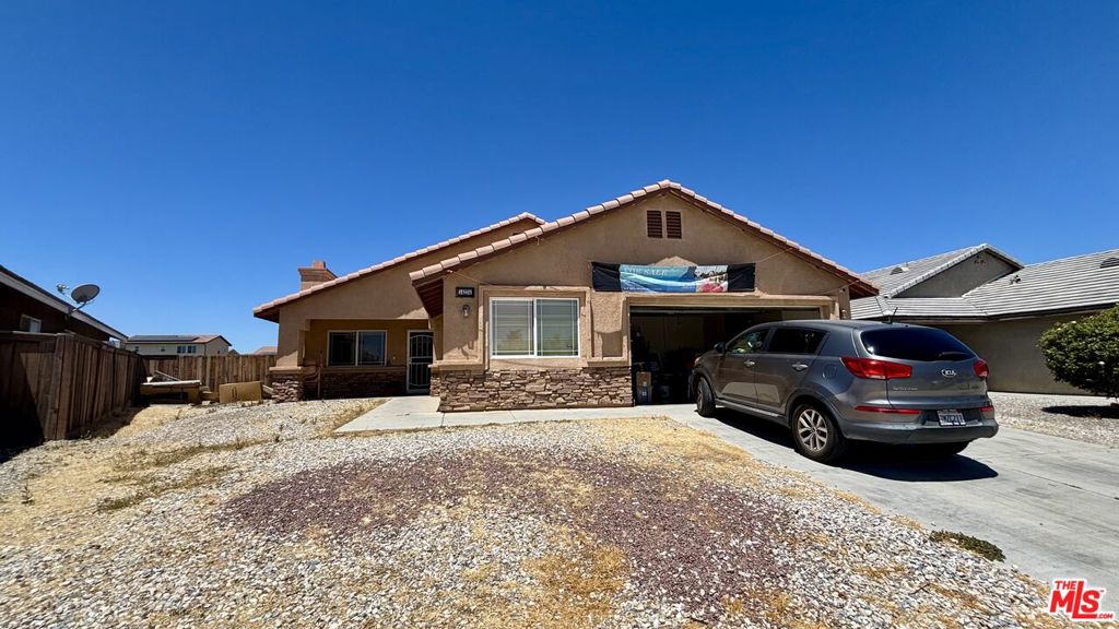 14224 Savanna Street — photo