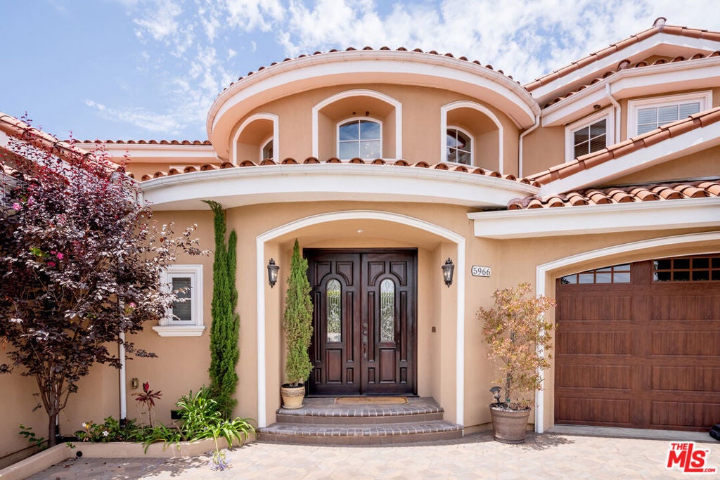 5966 Abernathy Drive — photo