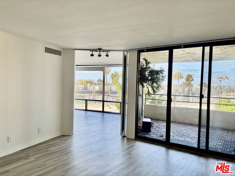 4335 Marina City Drive 134 — photo