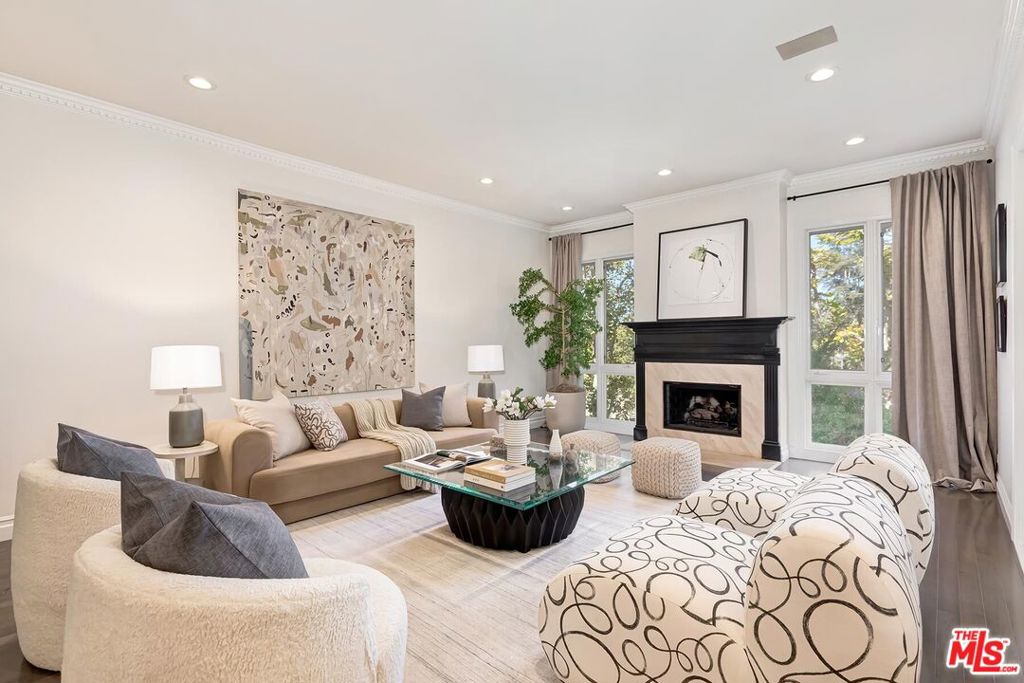 10112 Empyrean Way 204 — photo