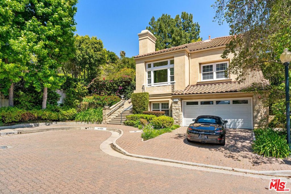 11829 Henley Lane — photo