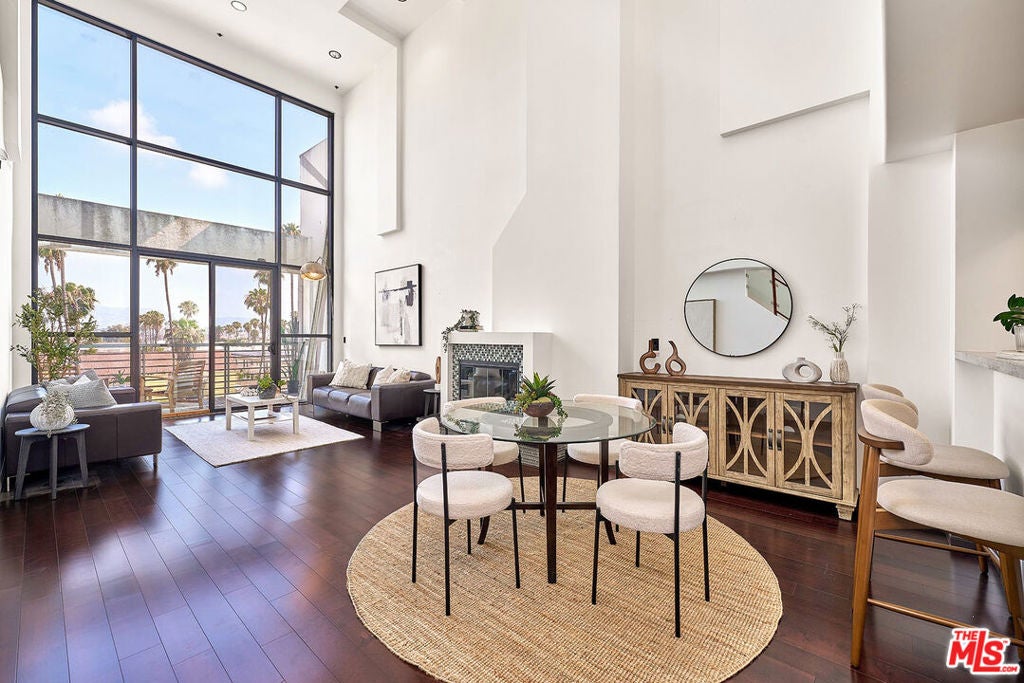 520 S Kingsley Drive Ph3 — photo