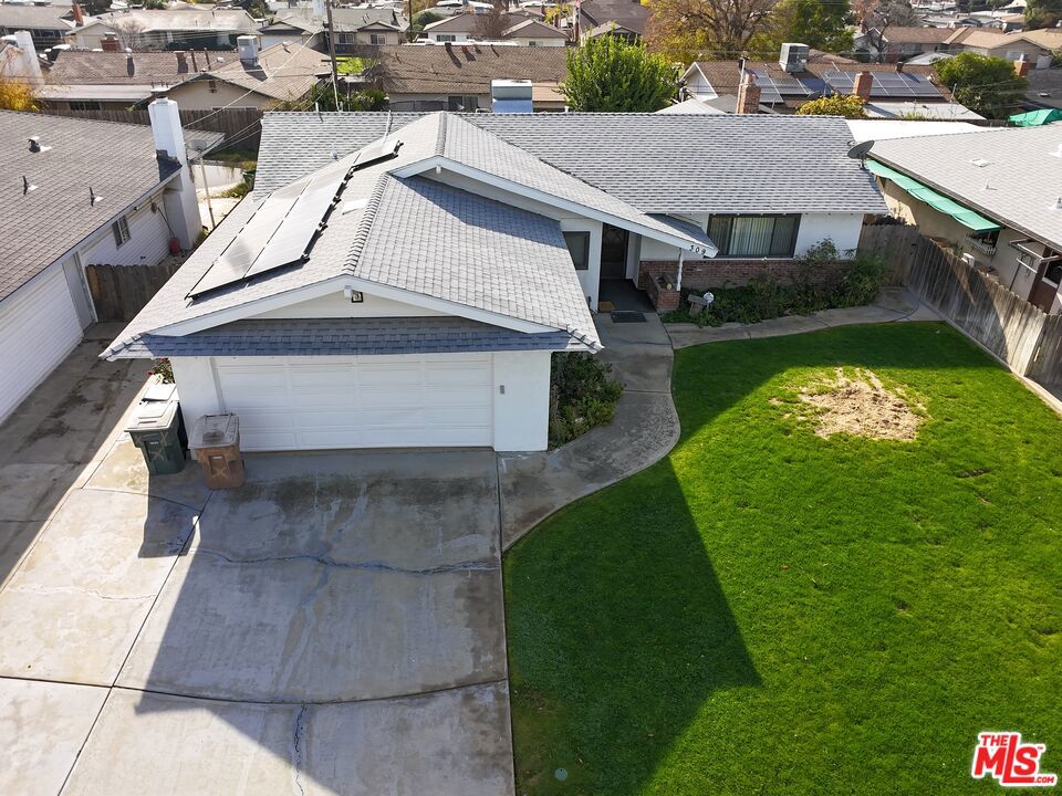 309 Pilot Avenue — photo