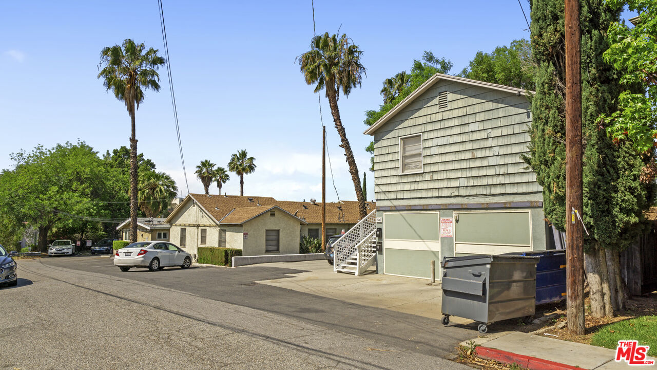4561 Main St, Riverside, CA 92501 — photo 2