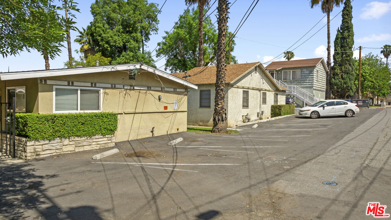 4561 Main St, Riverside, CA 92501 — photo 3