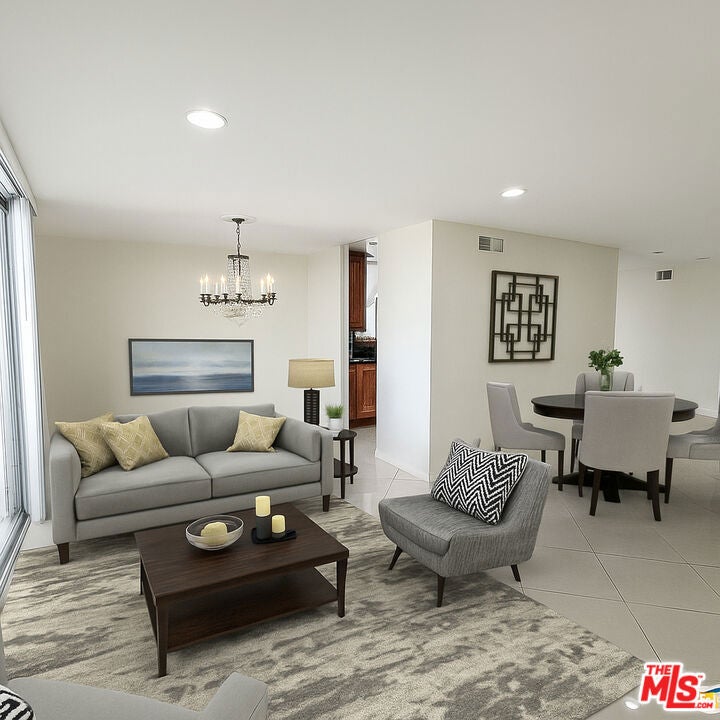 100 S Doheny Drive 920 — photo
