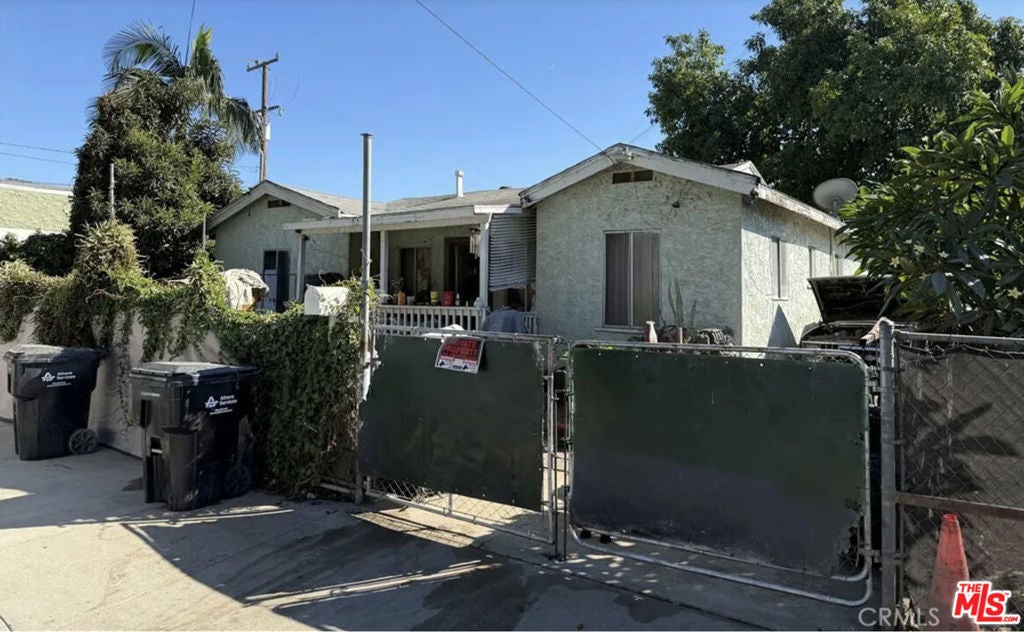 876 Durfee Avenue — photo