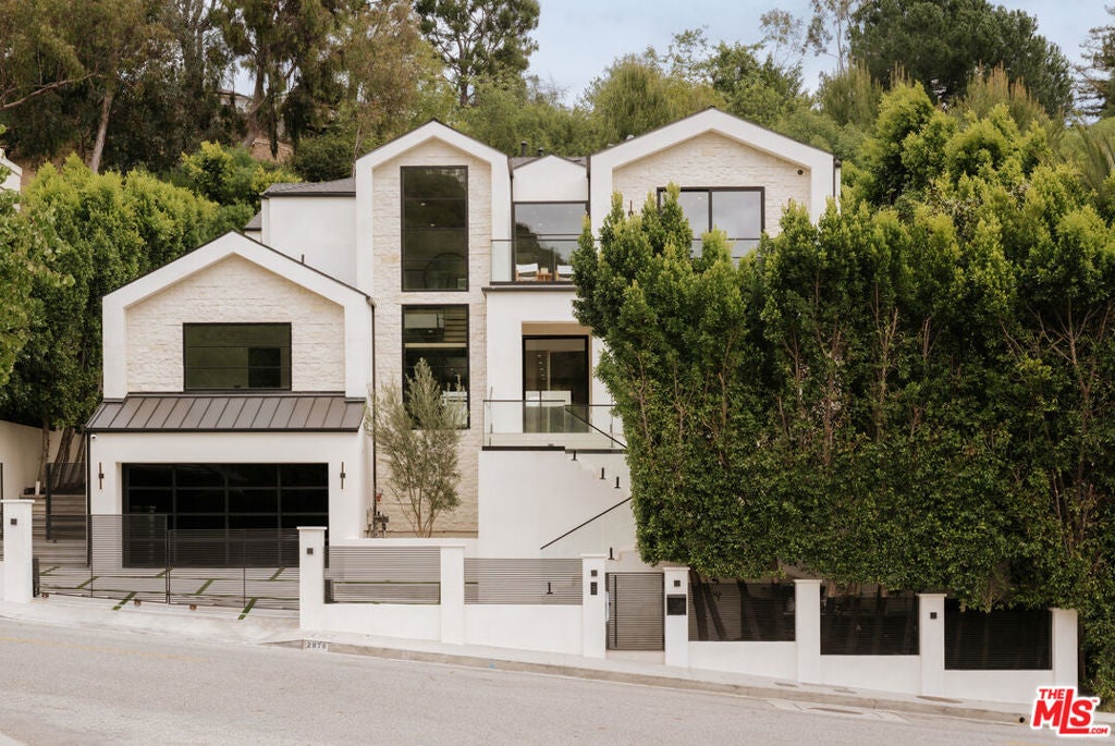 2878 Deep Canyon Drive — photo