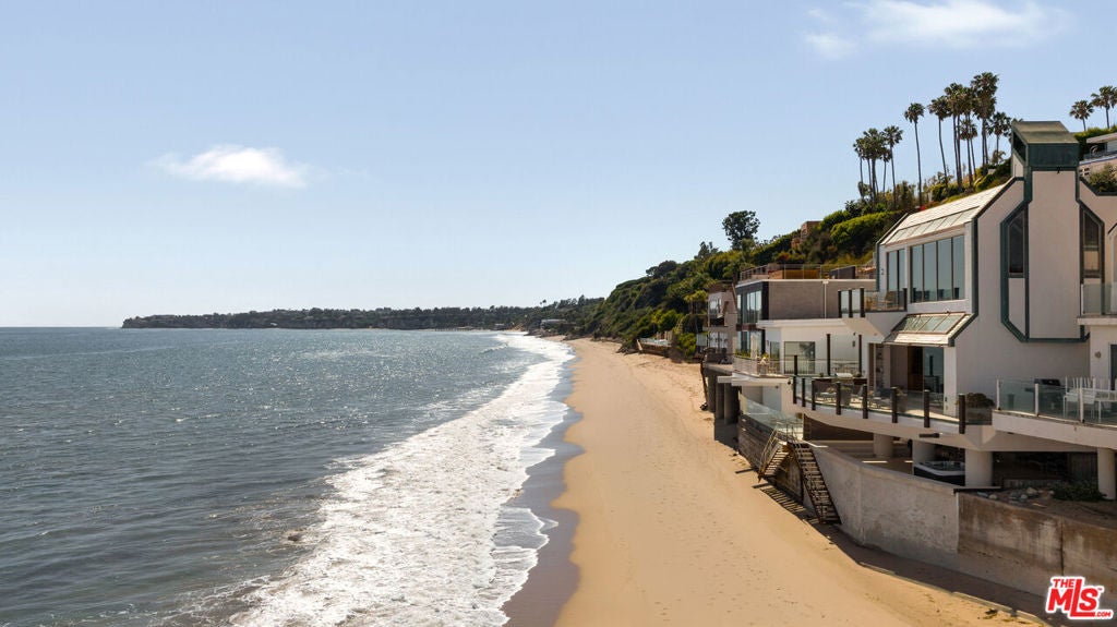 27352 Pacific Coast Highway — photo