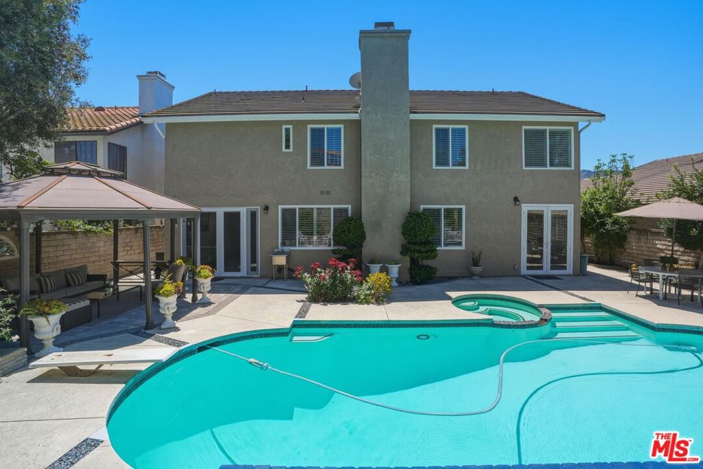 29061 Saddlebrook Drive — photo