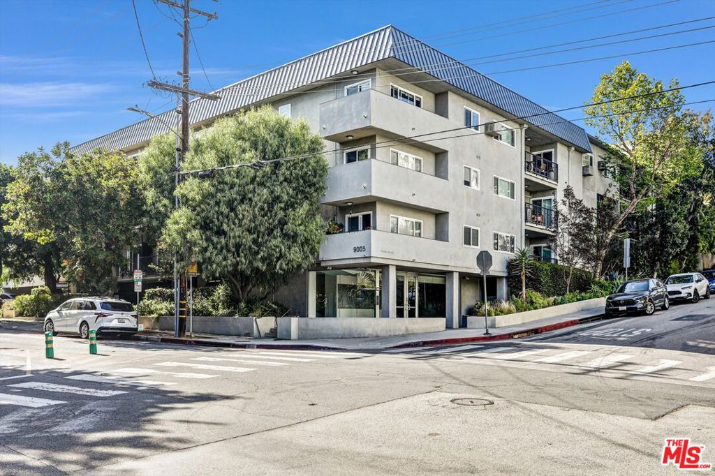 9005 Cynthia Street 102 — photo