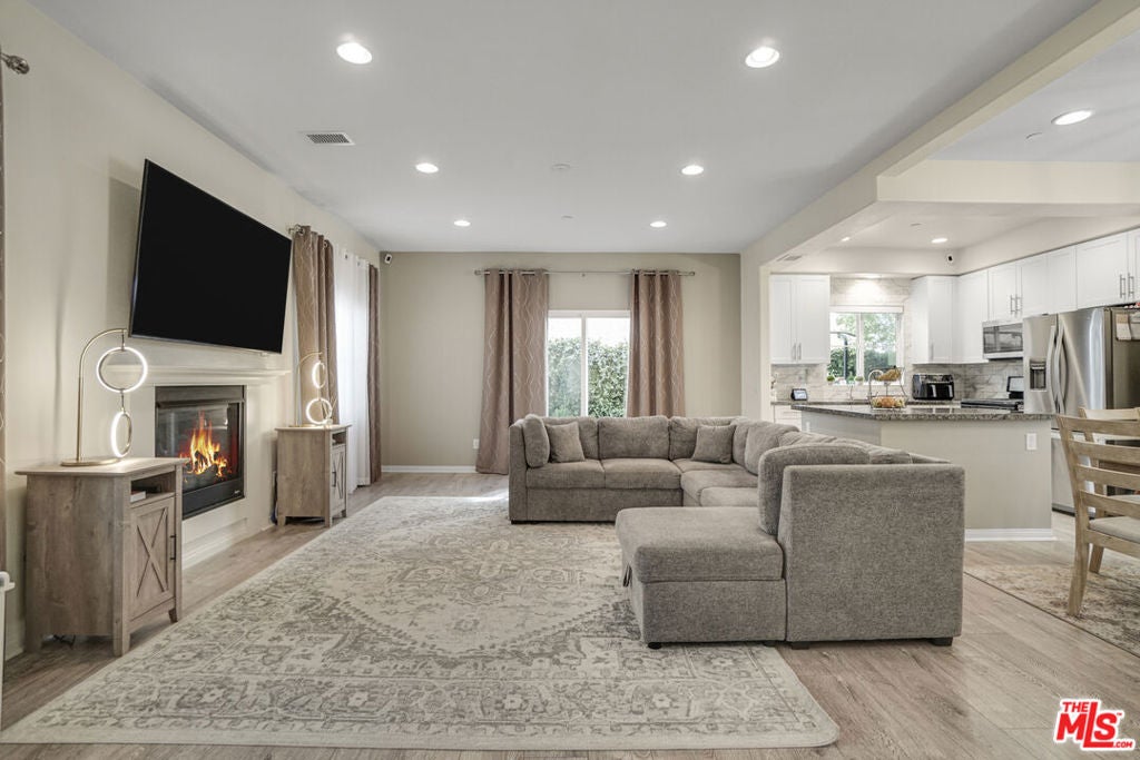 22755 Walnut Park Lane — photo