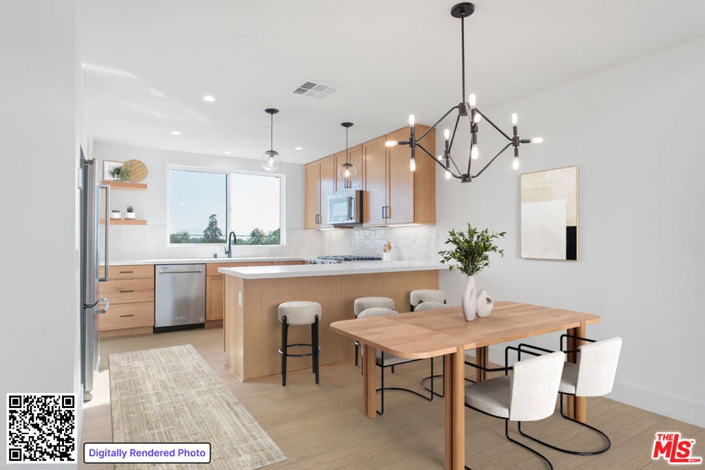11222 W Lyon Lane 10 — photo