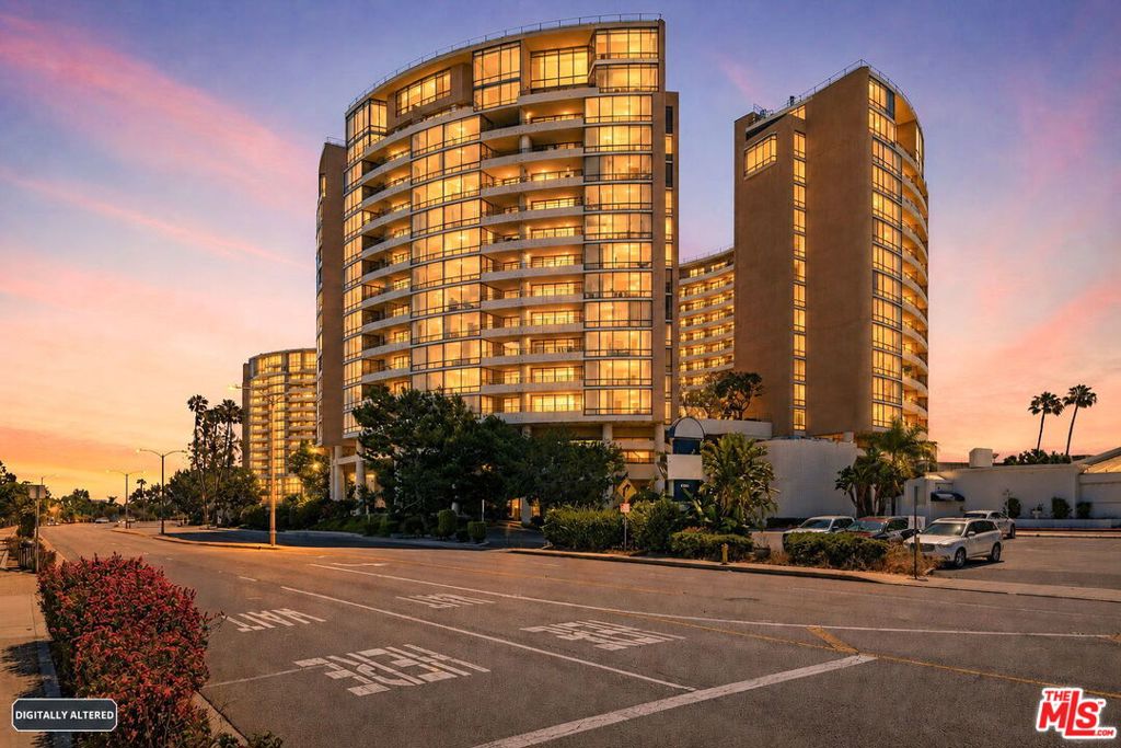 4265 Marina City Drive 501 — photo