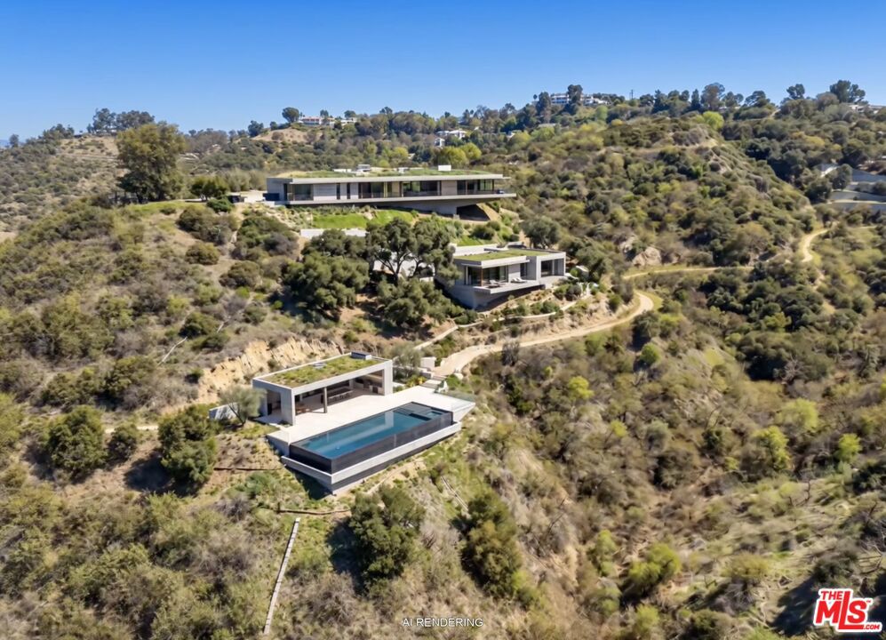 13511 Mulholland Drive — photo