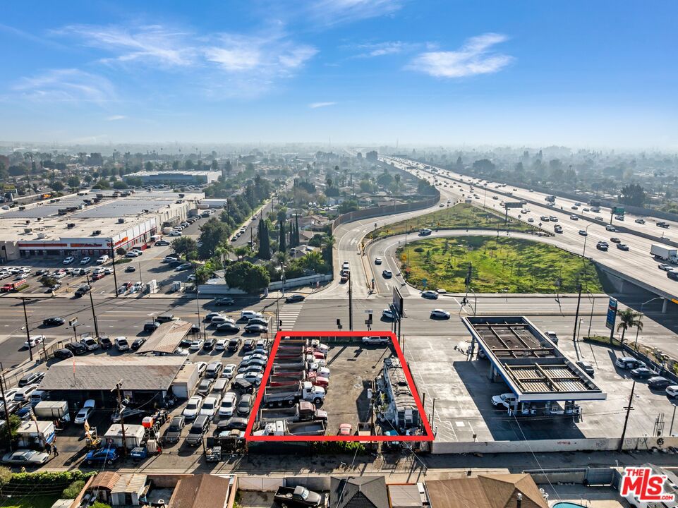 13243 Osborne — photo