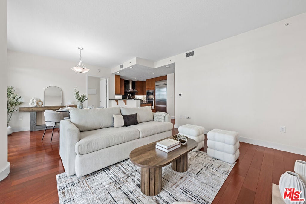 3141 Michelson Drive 1506 — photo