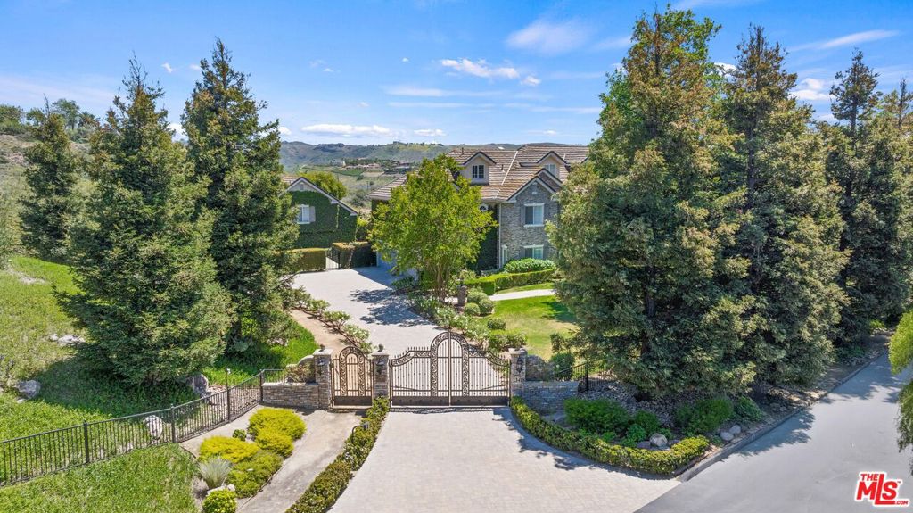 13418 Nightsky Drive — photo