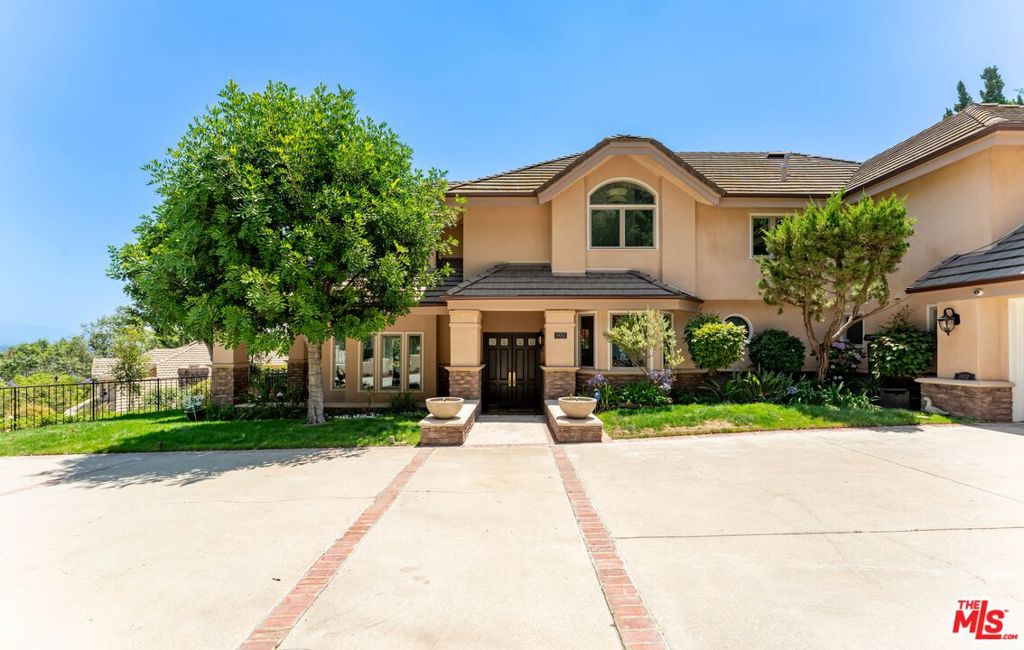 1432 Rutherford Drive — photo