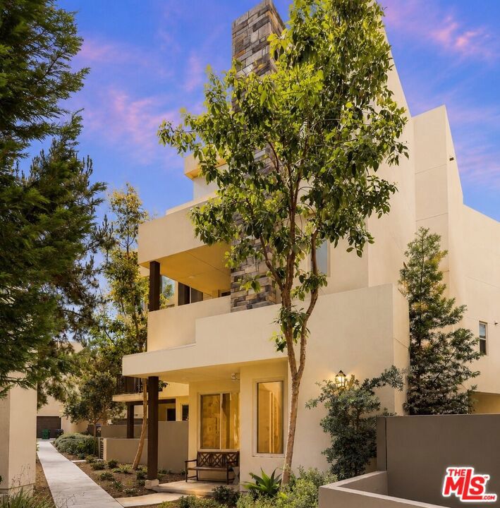 116 Catalyst, Irvine, CA 92618 — photo 2