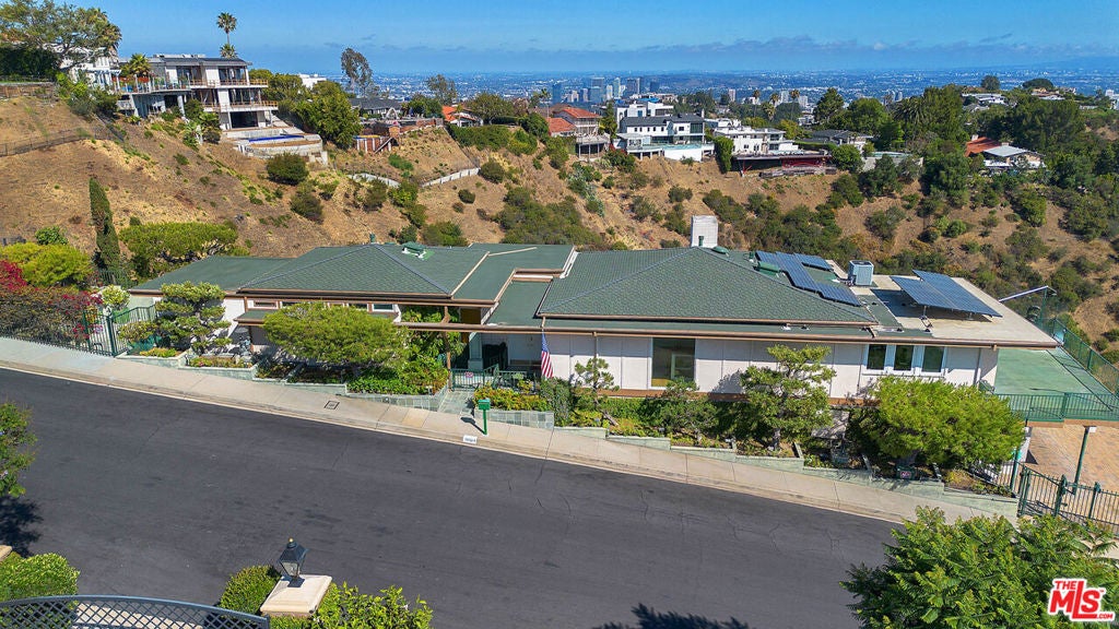 10924 Savona Road — photo