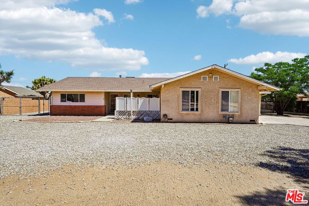 57918 Juarez Drive — photo