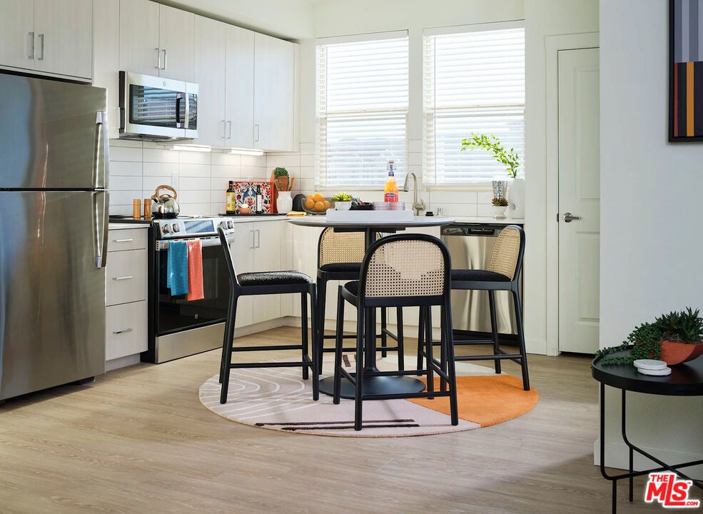 41545 Ivy Street 25304 — photo