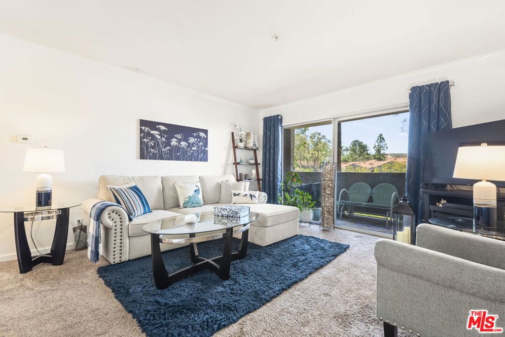 1035 La Terraza Circle 103 — photo