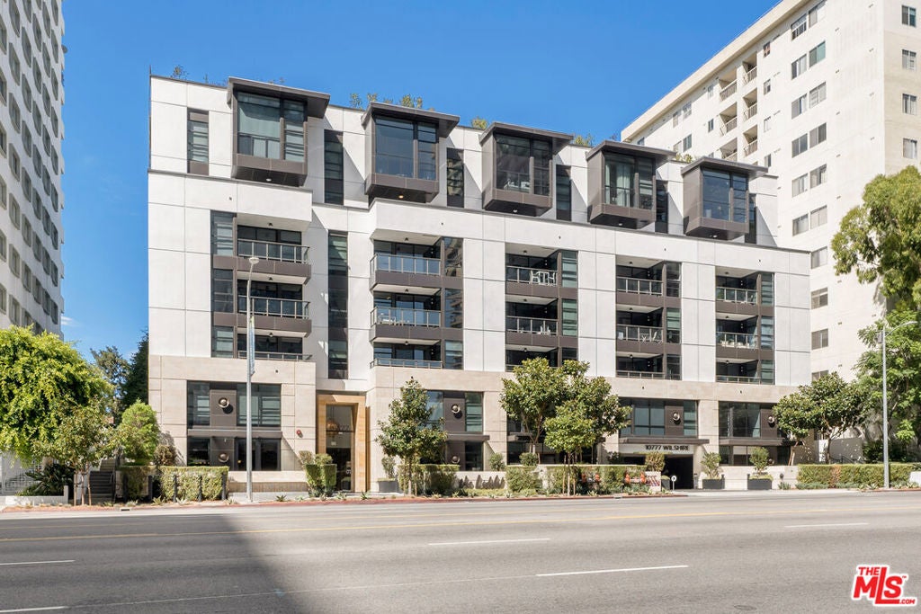 10777 Wilshire Boulevard 603 — photo