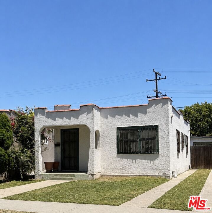 1020 Maple Street — photo