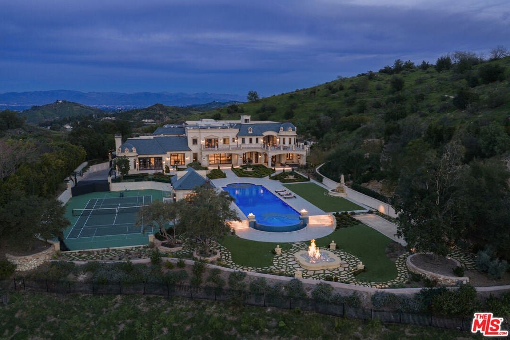 25300 Prado De La Magia — photo