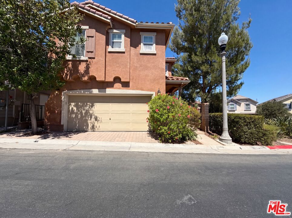 29206 Rio Lobo Way — photo