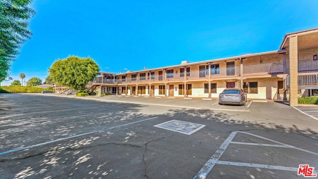 12749 Norwalk Boulevard 204 — photo