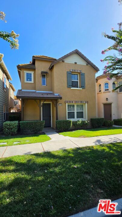 15916 Begonia Avenue — photo