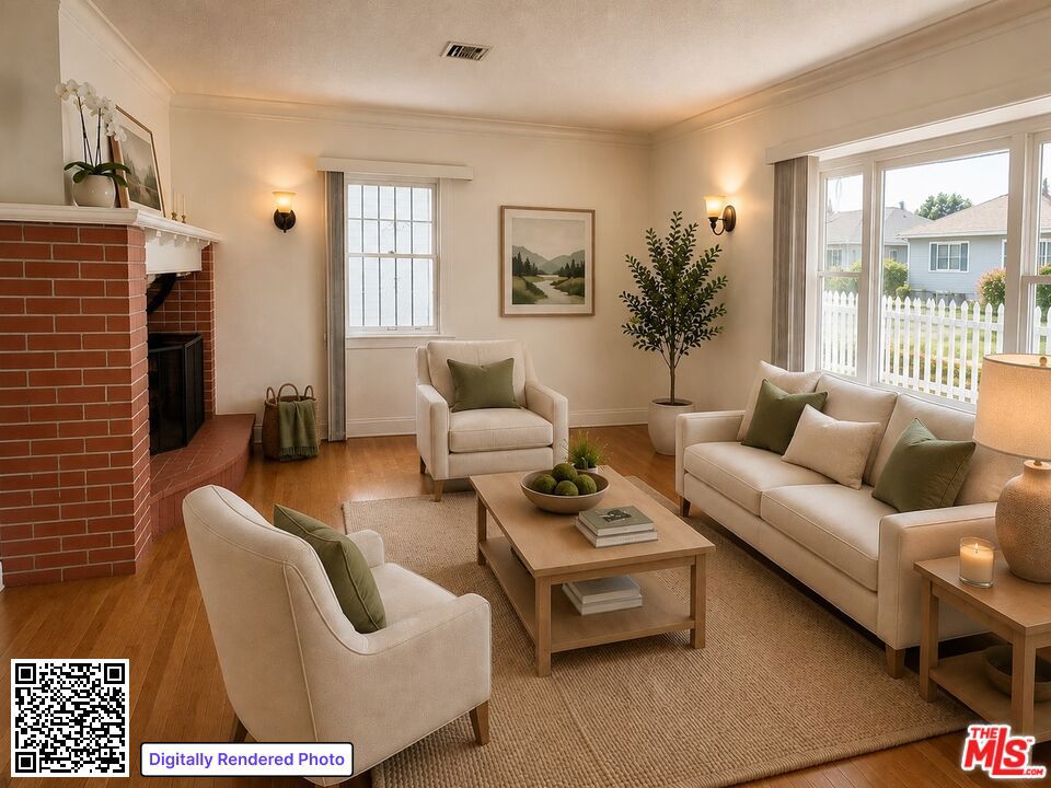 1014 N Alexandria Avenue — photo