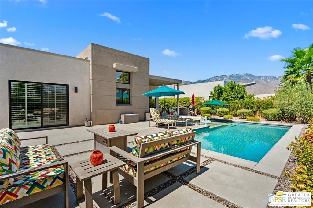 4559 Esplanade Lane — photo