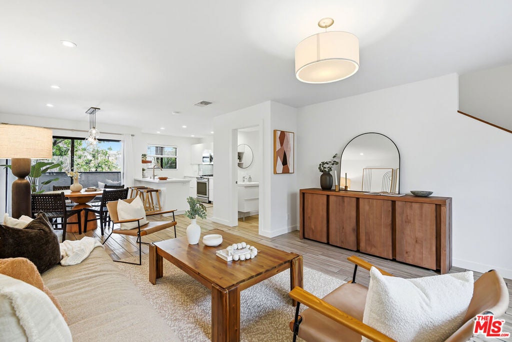 1802 20th Street B — photo