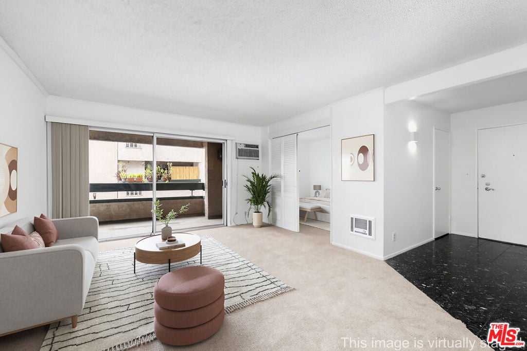 355 S Los Robles Avenue 210 — photo