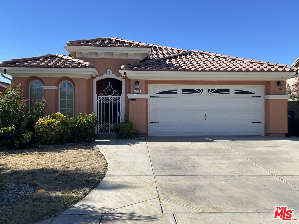 3045 E Newgrove Street — photo