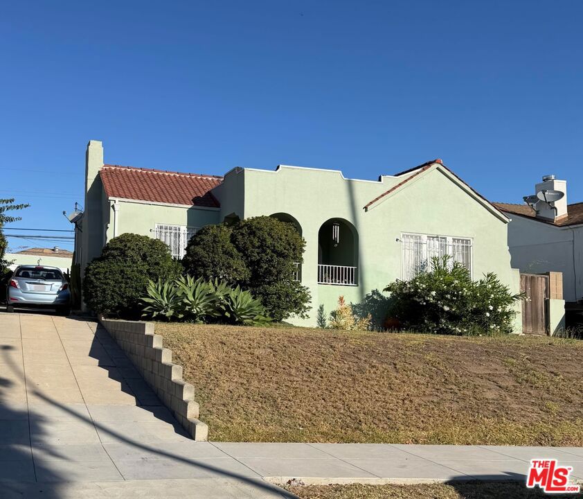 1435 S Spaulding Avenue — photo