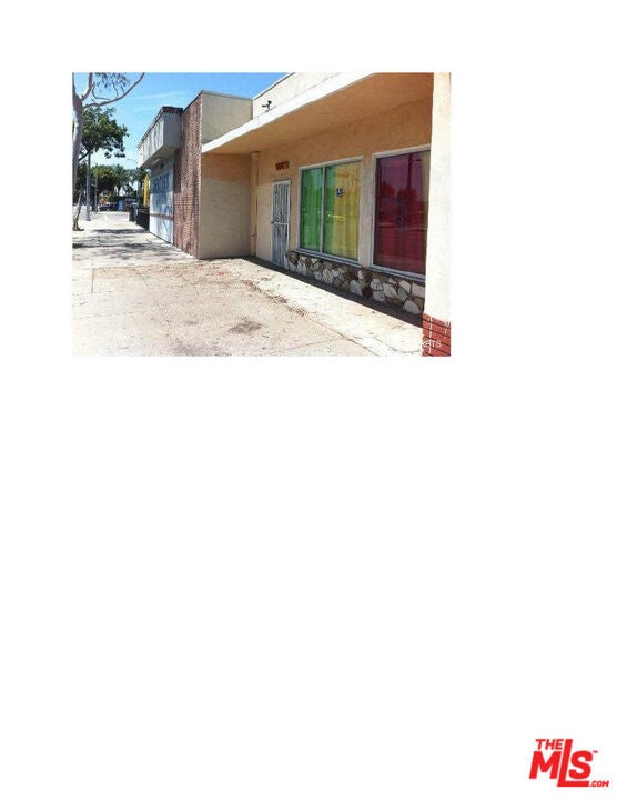 11371 Atlantic Avenue — photo