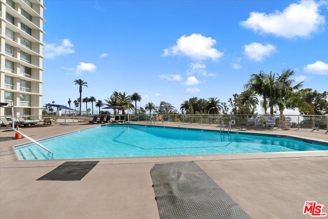 201 Ocean Ave Unit 502B — photo