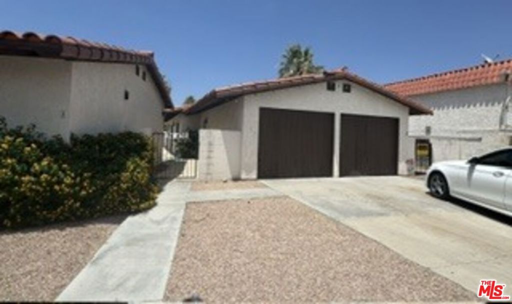74442 Driftwood Drive — photo