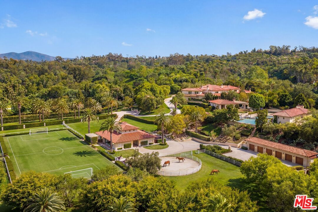 6853 Rancho Valencia Rd, Rancho Santa Fe, CA 92067 — photo 2