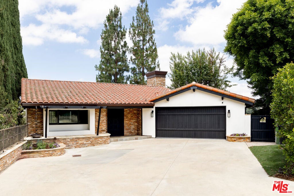4920 Llano Drive — photo