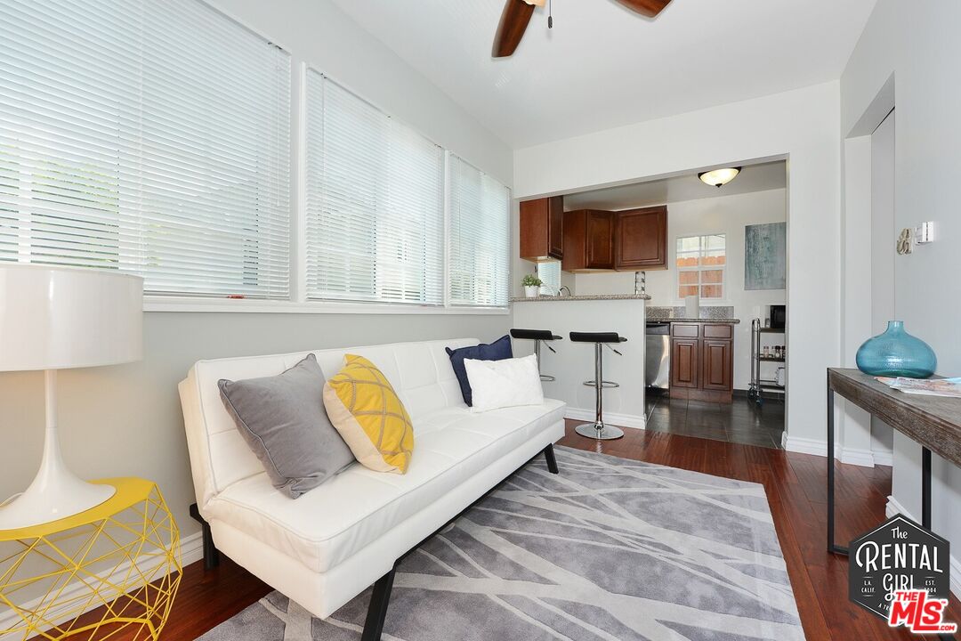2400 Pacific Ave Unit 6 — photo
