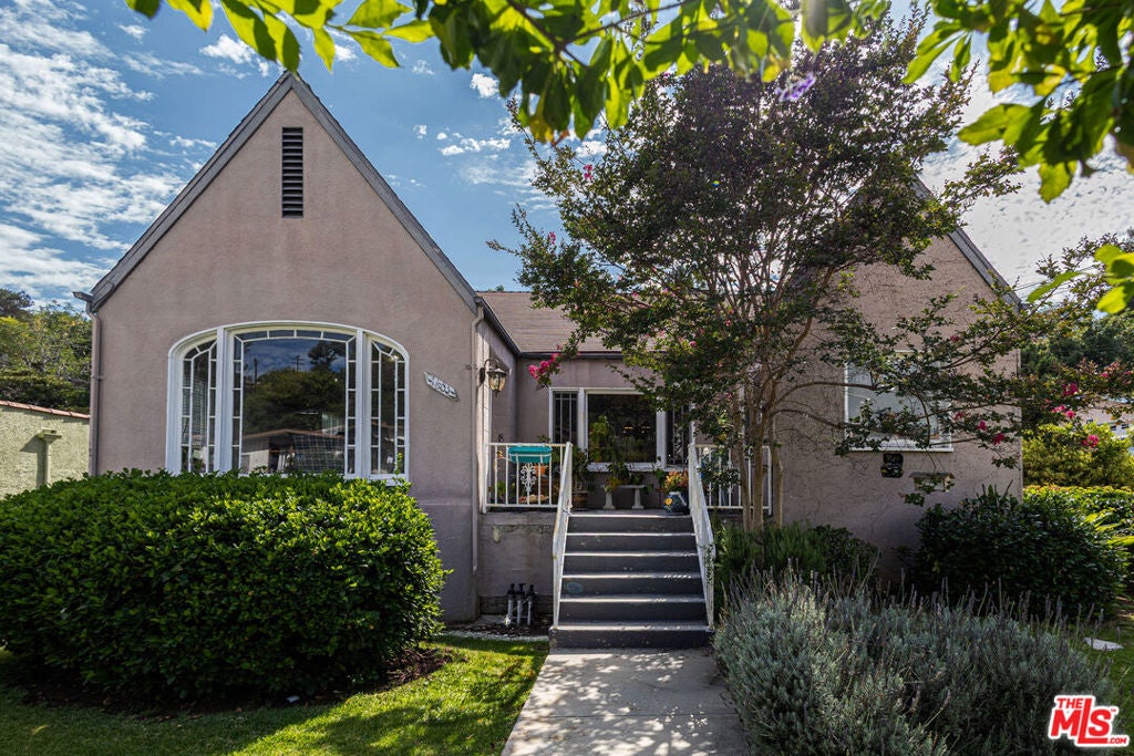 1601 S Adams Street — photo